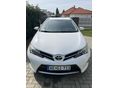 TOYOTA AURIS 2.0 D-4D Lounge