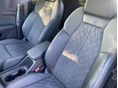 AUDI Q4 2023/8 - 11