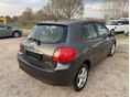 TOYOTA AURIS 2007/11 - 7