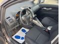 TOYOTA AURIS 2007/11 - 9