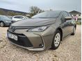 TOYOTA COROLLA Sedan 1.8 Hybrid Comfort Business e-CVT SZERVIZK.PARK.RADAR+KAMERA.TÁBLAFELISMERŐ.SÁVTARTÓ.ÜLÉSFŰTÉS.TEMPOMAT