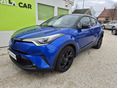 TOYOTA C-HR 1.8 Hybrid Selection e-CVT Szervizkönyv / Navi / JBL / Parkasszisztens / Ülés- kormányfűtés / Vonóhorog