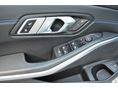 BMW 320 2023/8 - 7