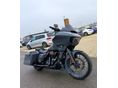 HARLEY-DAVIDSON ROAD GLIDE ULTRA CVO Screaming Eagle