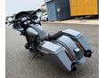HARLEY-DAVIDSON ROAD GLIDE ULTRA 2018/5 - 7