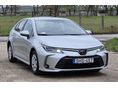 TOYOTA COROLLA Sedan 1.6 Active Business MAGYAR. 1 TULAJ. GYÁRI FÉNYEZÉS. VEZETETT SZERVIZKÖNYV