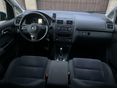 VOLKSWAGEN TOURAN 2011/6 - 7