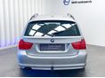 BMW 318 2010/4 - 12