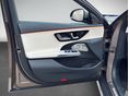 MERCEDES-BENZ E 300 2025/6 - 8