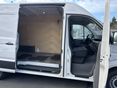 VOLKSWAGEN CRAFTER 2021/12 - 11