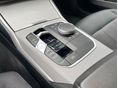 BMW 320 2022/10 - 5