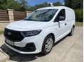 FORD CONNECT Transit2.0 TDCi L1 Trend raktér burkolat. védőfólia. tetőkorlát. csomagtartó