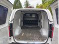 HYUNDAI H-1 2012/2 - 5