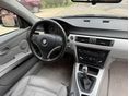 BMW 325 2011/6 - 11