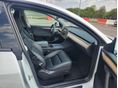 TESLA MODEL Y 2021/12 - 6