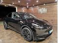 TESLA MODEL Y 2021/12 - 4