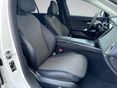 MERCEDES-BENZ E 220 2025/8 - 17