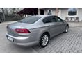 VOLKSWAGEN PASSAT 2018/8 - 6