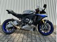 YAMAHA YZF R1 2015/1 - 12