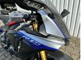 YAMAHA YZF R1 2015/1 - 14