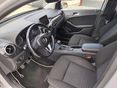 MERCEDES-BENZ B 180 2012/4 - 9