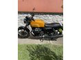 MOTO GUZZI V7 cruzer