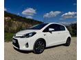 TOYOTA YARIS 1.5 HSD Executive (Automata) CarPlay+Vezetett szervizkönyv+Tolatókamera