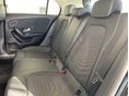 MERCEDES-BENZ A 200 2021/8 - 6