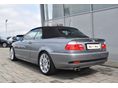 BMW 330 2003/10 - 5