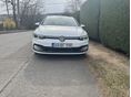 VOLKSWAGEN GOLF VIII 2022/8 - 9