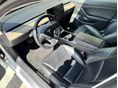 TESLA MODEL 3 2019/12 - 6