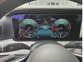 MERCEDES-BENZ E 220 2021/7 - 8
