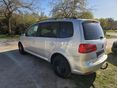 VOLKSWAGEN TOURAN 2010/6 - 4