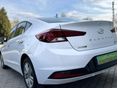 HYUNDAI ELANTRA 2019/5 - 3