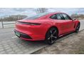 PORSCHE TAYCAN 2021 - 5