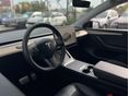 TESLA MODEL Y 2023/2 - 13