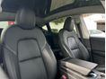 TESLA MODEL Y 2023/2 - 16