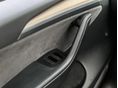 TESLA MODEL Y 2023/2 - 18