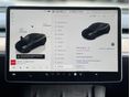 TESLA MODEL Y 2023/2 - 19