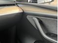TESLA MODEL Y 2023/2 - 22