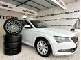 SKODA SUPERB Combi 2.0 TDi Style DSG MAGYARORSZÁGI - VEZETETT SZERVIZ - PANORÁMATETŐ - VONÓHOROG - 3 ÉV GARANCIA