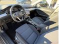 VOLKSWAGEN PASSAT 2021/6 - 9