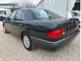 MERCEDES-BENZ E 220 1998/2 - 4