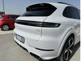 PORSCHE CAYENNE 2023/10 - 9