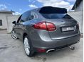 PORSCHE CAYENNE 2011 - 6