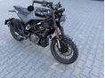 HUSQVARNA SVARTPILEN 401 2024 - 3