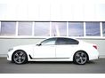 BMW 750 2016/7 - 21