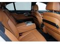 BMW 750 2016/7 - 15