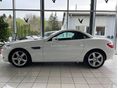 MERCEDES-BENZ SLK-OSZTÁLY 2016/8 - 9