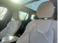 VOLVO V60 2019/1 - 9